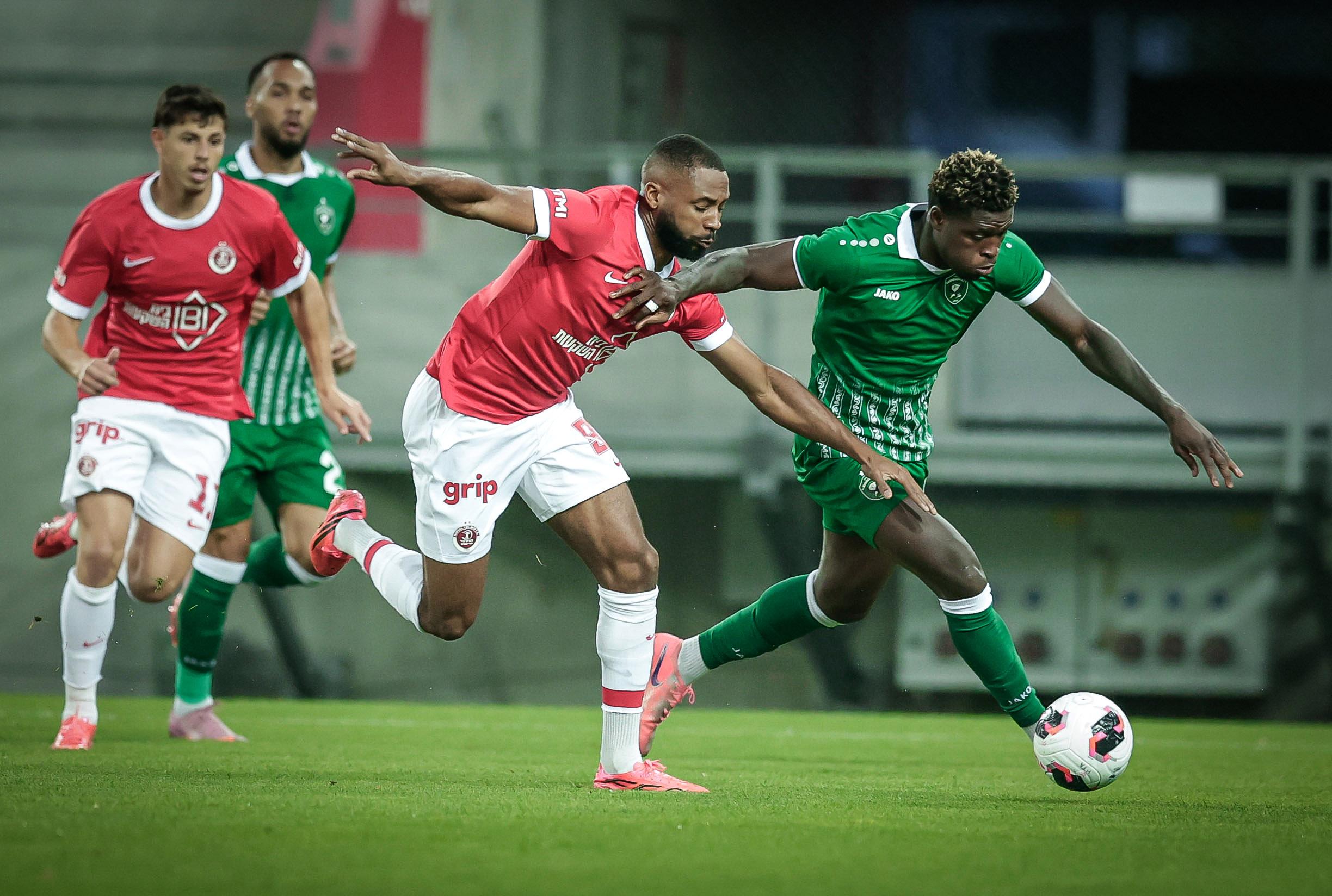 Hapoel Tel Aviv Leads Ludogorets 1-0 in Conference League Qualifier