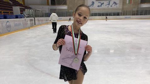 13-годишна Киара Христова ще участва в турнира от сериите Гран При по фигурно пързаляне в Куршевел