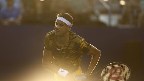  Григор разпиля Тийм на нула, само че след това му прилоша и се отхвърли 