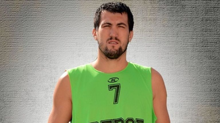 Опитният босненски баскетболист Александър Тодорович се завръща в състава на