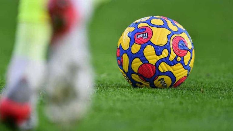 Българският футболен съюз БФС ще раздаде безплатни топки за провеждане