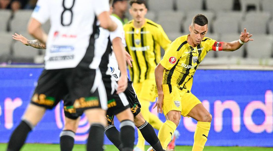 Динамо (Б) изтръгна трудна победа в отсъствието на наказания Миланов