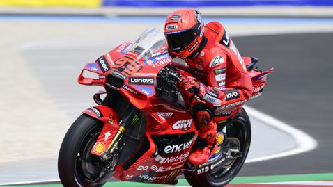 Маркес се оказа твърде силен за конкуренцията в квалификацията в Унгария