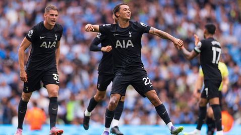  Ман Сити още веднъж се сблъска мъчително в Тотнъм, 