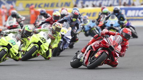 Маркес се размина с хаоса в първия завой и спечели спринта в Унгария