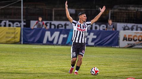 Локо (ГО) и Черноморец не успяха да се победят, бургазлии все още нямат победа