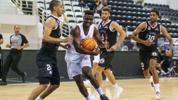 Черноморец отказа турнира във Варна, документи за ковид спряха турски тим