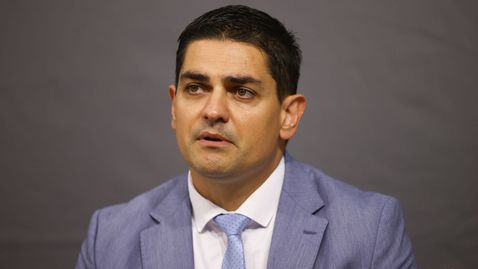 Прокуратурата поиска имунитета на бившия спортен министър Радостин Василев