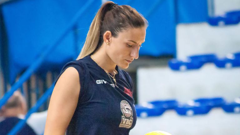 Емилия Димитрова дебютира с 21 точки и победа за Казалмаджиоре