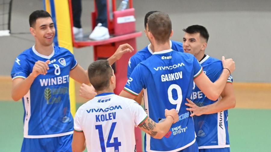 Левски удари ПАОК на турнира в Нови Сад
