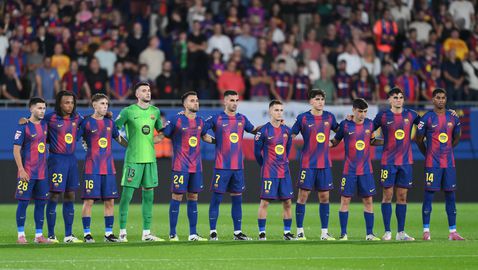 И този път не стана: пожарникарите не разрешиха завръщане на "Камп Ноу"