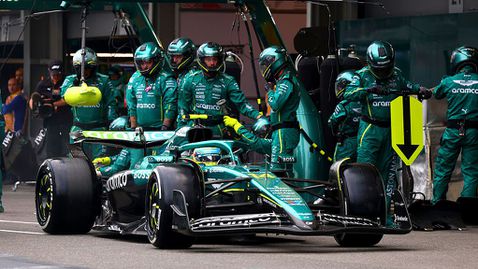  Алонсо описа по какъв начин е направил фалстарта в Баку 