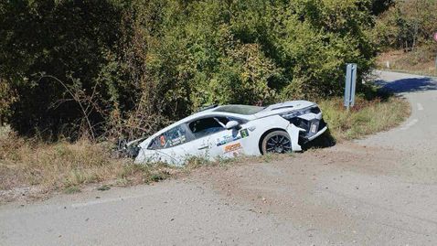  Вижте отпадането на Александър Томов от рали „ Дряново “ 