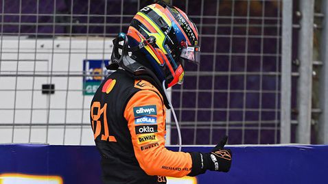  Победите на Верстапен не тормозят Пиастри 