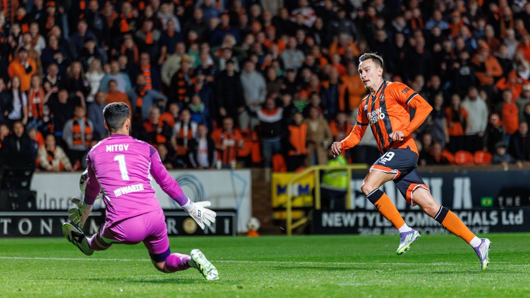 Митов направи каквото можа, но Абърдийн инкасира нова загуба и се закотви на дъното