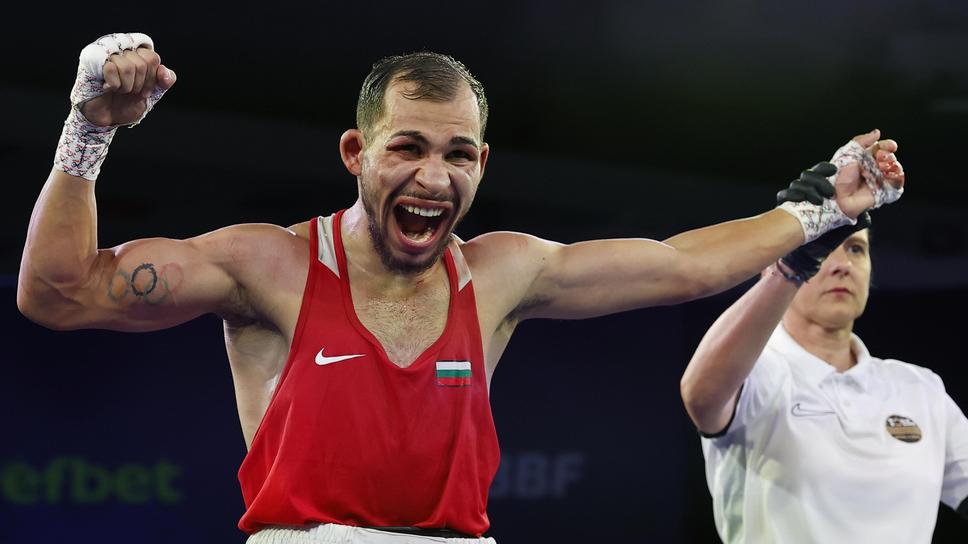 Радо Росенов детронира шампиона на Европа и си гарантира медал
