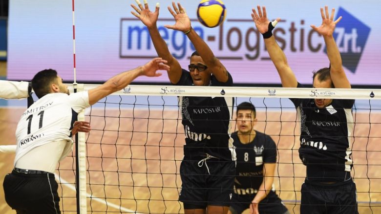 Християн Димитров заби 35 точки, но Николай Манчев спечели "българското" дерби на Унгария