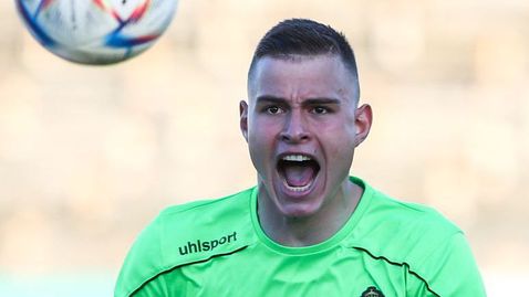  Елитен френски отбор оглежда вратари в България 