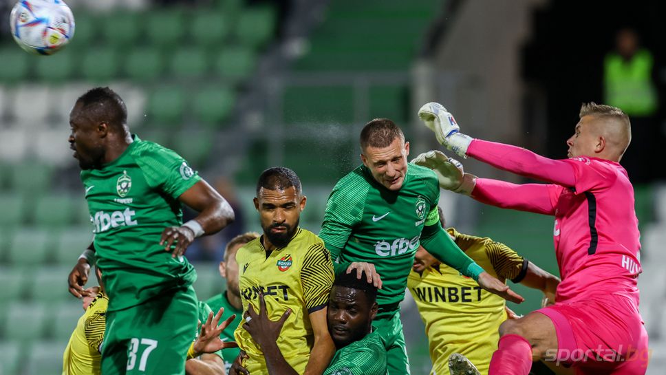 Лудогорец измъкна победата срещу Ботев, "канарчетата" бесни заради отменен гол