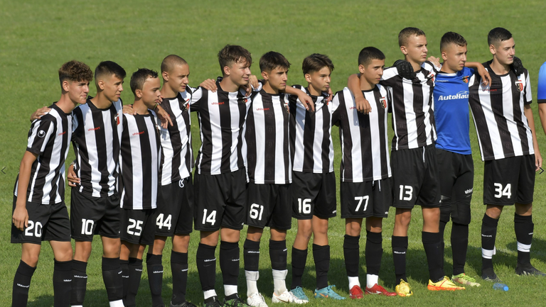 Юношите на Локомотив (Пловдив) до 17 победиха с 1:0 като