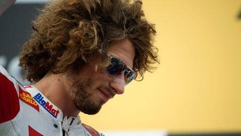 MotoGP си спомни за емблематичния Марко Симончели