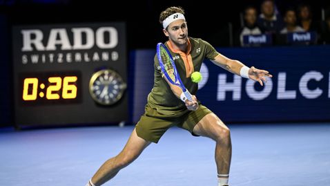 Рууд изхвърли Вавринка, Фритц също е аут от турнира в Базел