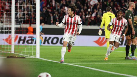 Фрайбург отново показа силата си у дома