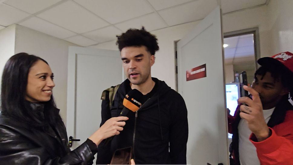 Илайджа Брайънт говори пред Sportal.bg и неочаквани папараци