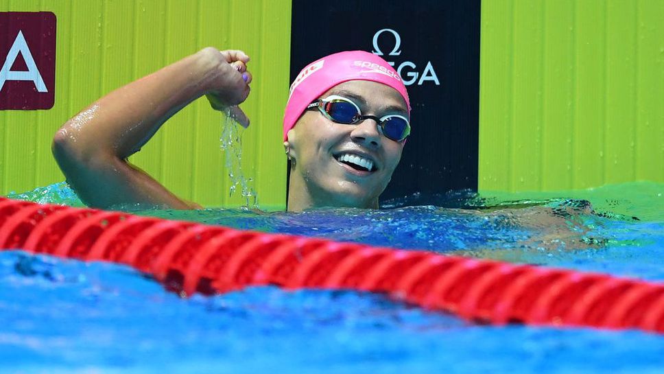 Юлия Ефимова си гарантира участие на Световното на малък басейн