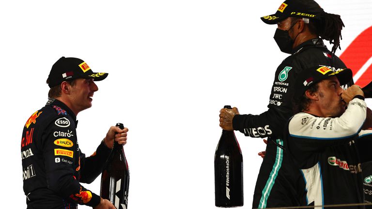 Според Шумахер лидерът в шампионата Верстапен няма шанс за титлата