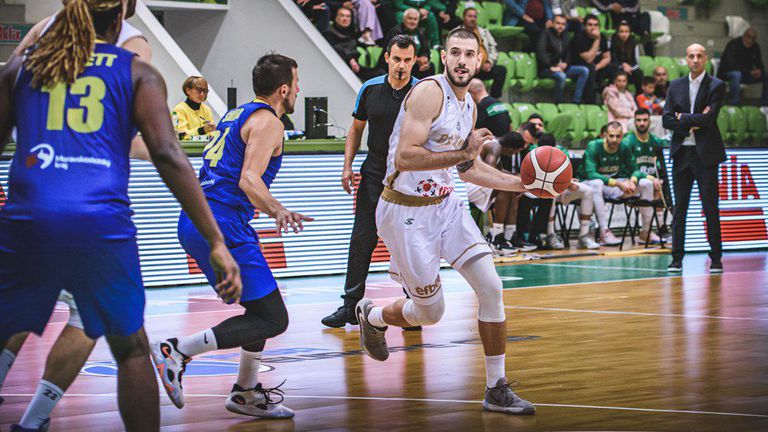 Българският баскетболен шампион Балкан излиза срещу отбора на Опава в