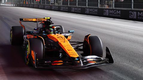  Дисквалифицираха Ландо Норис и Оскар Пиастри от Гран При на Лас Вегас 