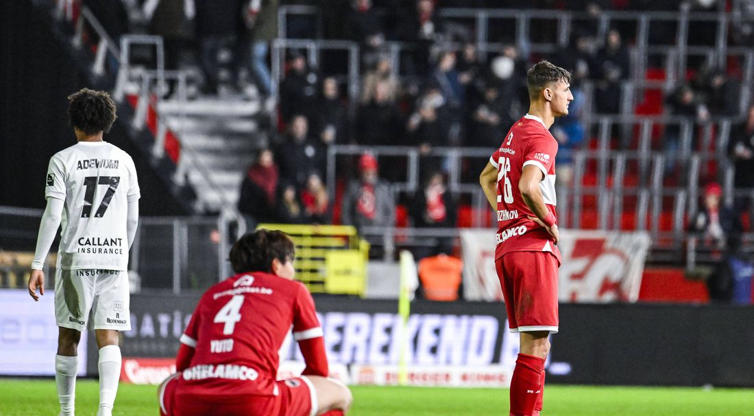 Росен Божинов излезе и Антверп допусна срамна загуба