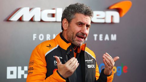  Шефът на Макларън се извини на Норис и Пиастри 