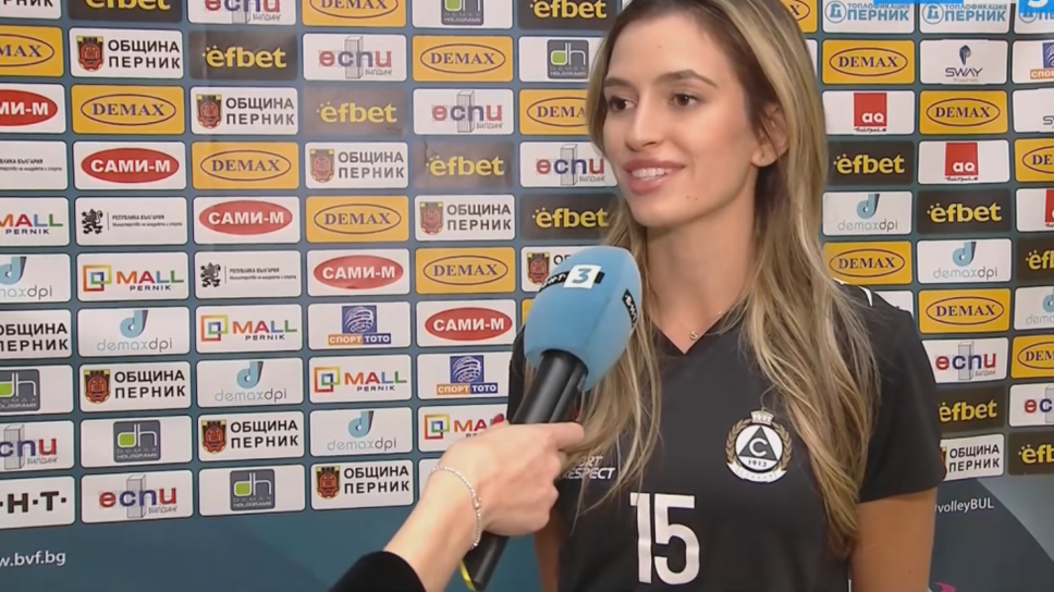 Волейболистката на Славия Симона Бакърджиева бе избрана за Мис България