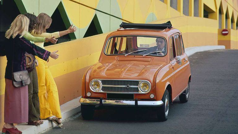 Врата към свободата - историята на Renault 4