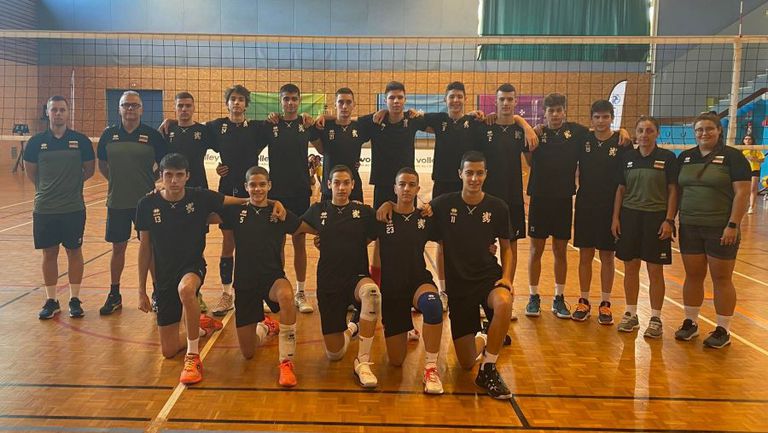 Националният отбор на България за мъже до 17 години (състезатели,