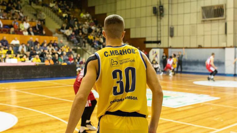 Баскетболистът на Ямбол Стилиян Иванов говори след драматичната загуба от