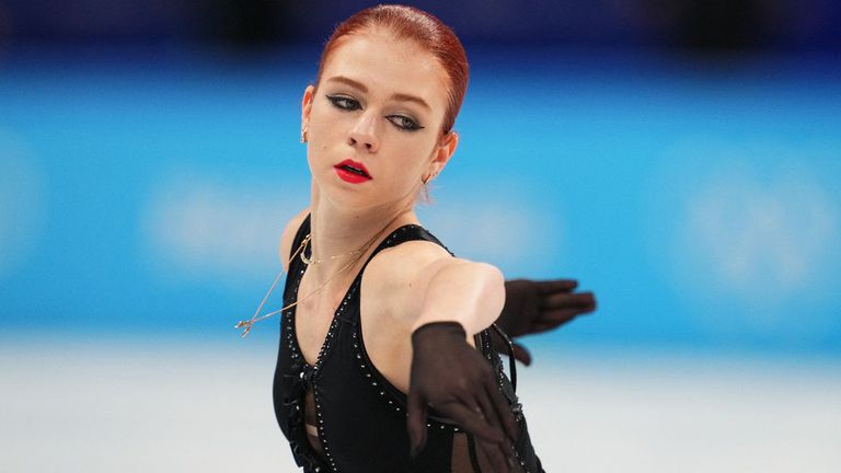 Олимпийската вицешампионка по фигурно пързаляне от Пекин 2022 Александра Трусова