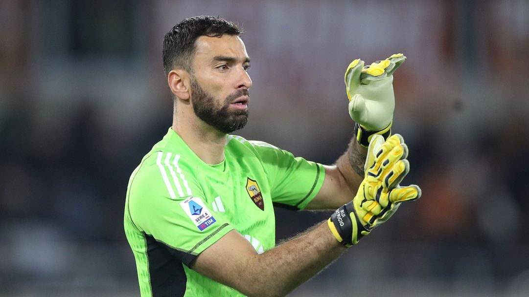 Бившият национален вратар на Португалия сложи край на кариерата си