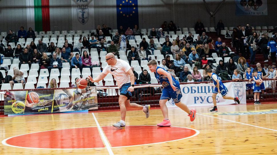 Сумата от 6413 50 лева е събрана по време на