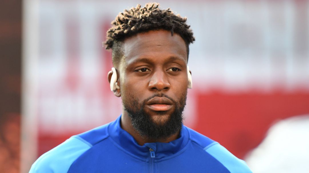 Милан се отърва от Дивок Ориги