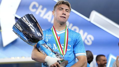 Беше отписан от Аморим в Ман Юнайтед, а сега го провокира