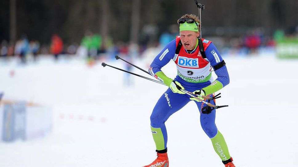 Словенският биатлонист Клемен Бауер отказва да участва в Пекин 2022 заради задължителната ваксинация