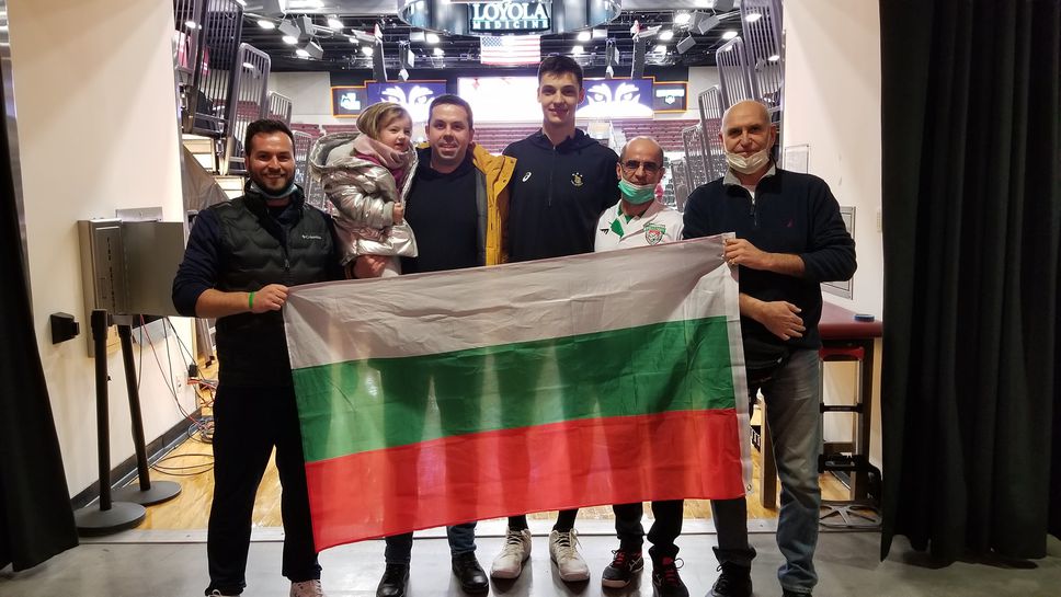 Алекс Николов донесе страхотни емоции на българи в Чикаго