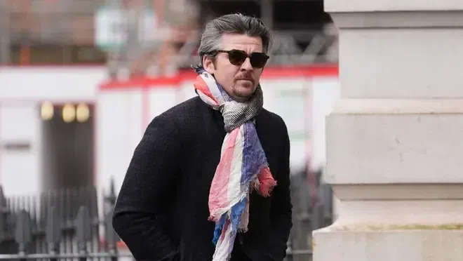 Бившият футболист на Манчестър Сити и Нюкасъл Джоуи Бартън се