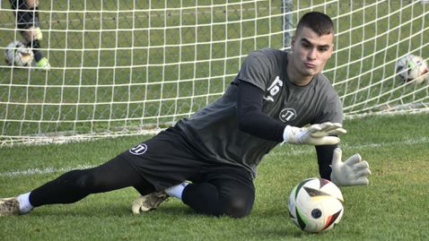 Вратар от Кипър подсилва Локо (Пловдив) до дни