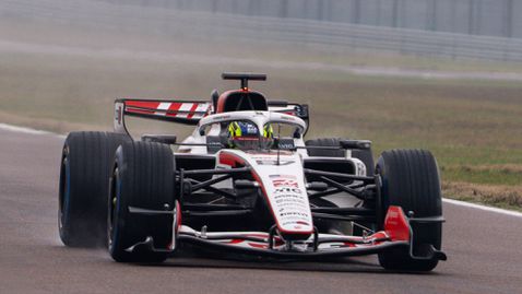  И Хаас направи шейкдаун на новата кола на „ Фиорано “ 