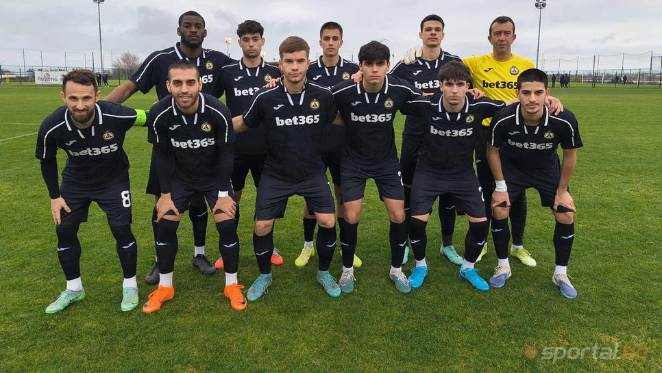 Славия изпусна Тиквеш, Балов с контузия