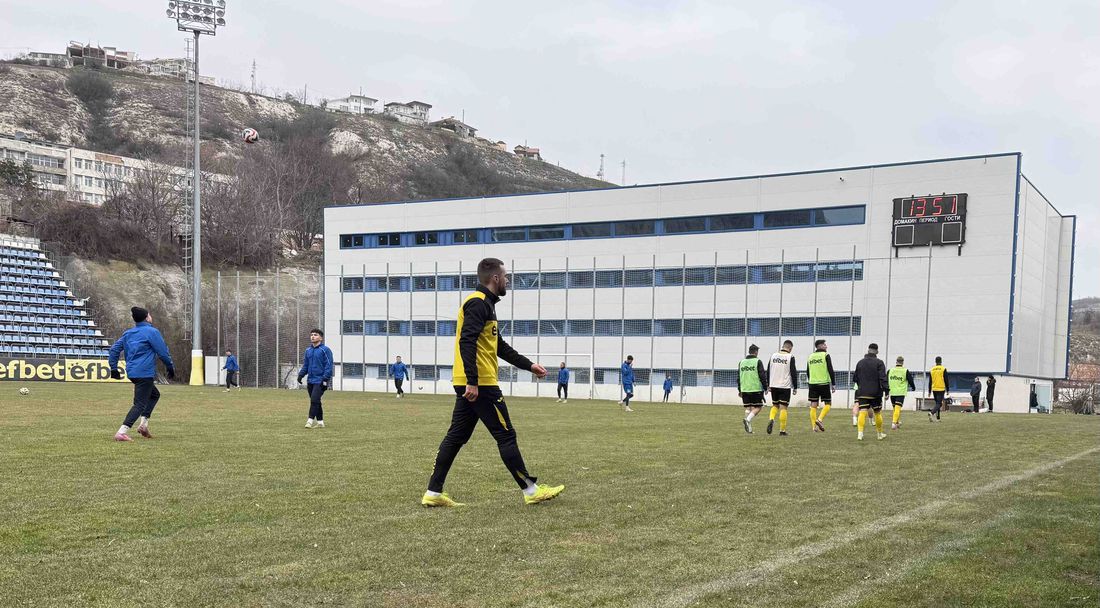 Черноморец (Балчик) победи Миньор (Перник)